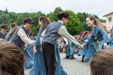 Korowód 56.Tygodnia Kultury Beskidzkie